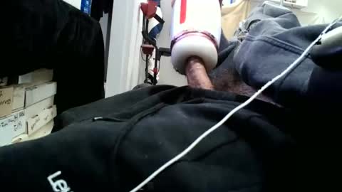 fuckmeallday1975 online show from 02.22.26