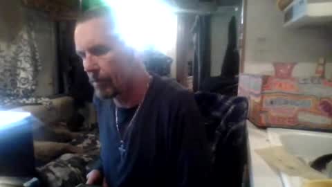 Snapshot of fuckmehard221187 chatting on 02.24.25 me online show from 02.24.25