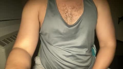 Snapshot of fuckyeahcoach chatting on 06.06.26 Muscle Bear Jock in Training online show from 06.06.26
