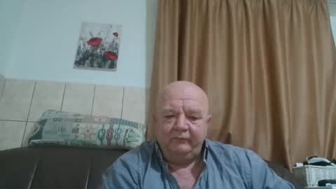 Snapshot of fullballs6 chatting on 12.28.24 fullballs6 online show from 12.28.24