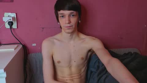 Snapshot of fullpower_couple chatting on 02.25.26 Lewis and Marta - FANSLY AMOREARTE online show from 02.25.26