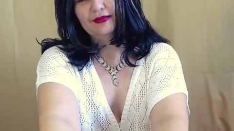 Snapshot of fun4tips chatting on 02.14.25 Fun4Tips online show from 02.14.25