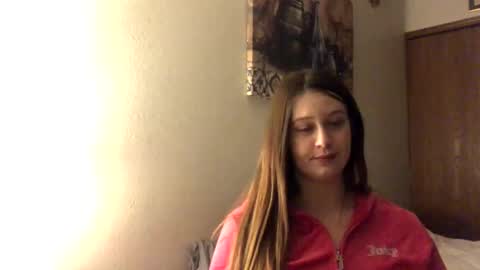Snapshot of funflirt97 chatting on 01.09.25 Linnys Palace online show from 01.09.25