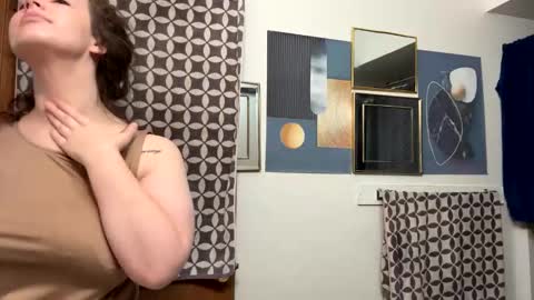 Snapshot of funflirt97 chatting on 10.13.25 Linnys Palace online show from 10.13.25