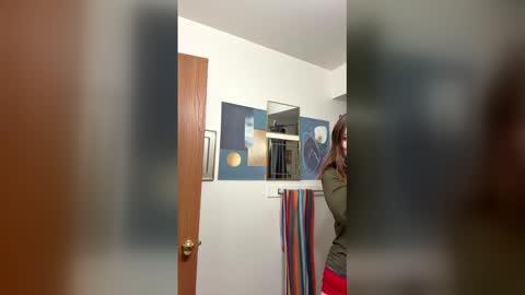 Linnys Palace online show from 03.23.26