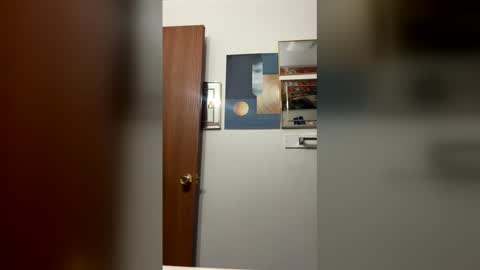 Linnys Palace online show from 03.26.26