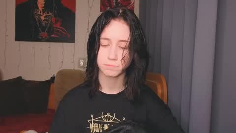 Eva online show from 04.19.26