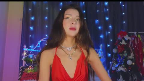 Snapshot of funny_whotsss chatting on 12.30.24 Tiffany online show from 12.30.24