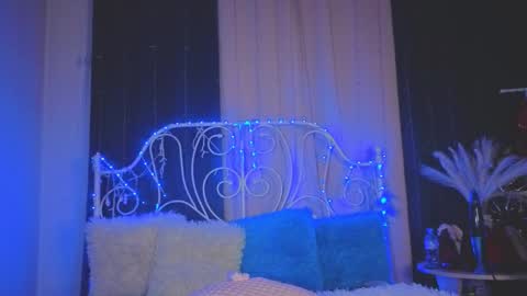 Snapshot of funny_whotsss chatting on 11.29.25 Tiffany online show from 11.29.25