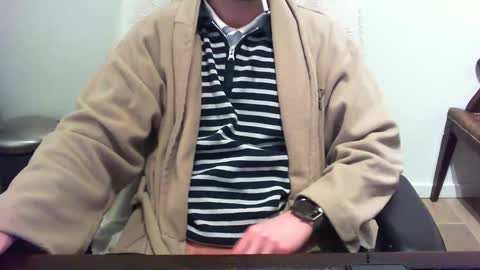 YWhiteNiceMan online show from 01.25.25