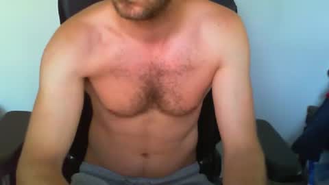 Snapshot of funnyeucouple chatting on 06.25.26 YWhiteNiceMan online show from 06.25.26