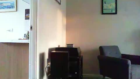 Snapshot of funslimguy chatting on 05.04.26 Funslimguy online show from 05.04.26