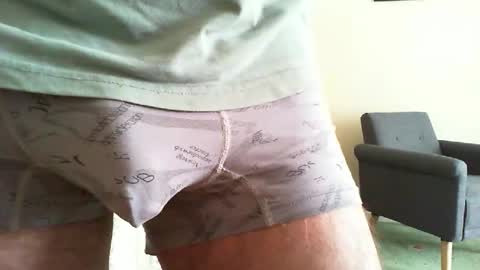 Snapshot of funslimguy chatting on 05.16.26 Funslimguy online show from 05.16.26