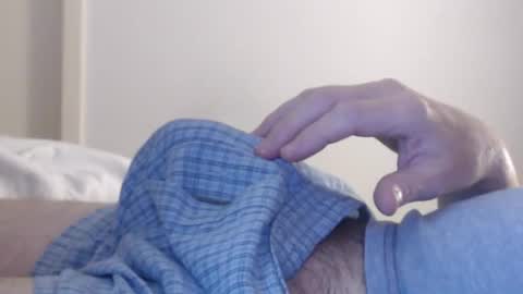 Snapshot of funtime072 chatting on 10.29.25 funtime072 online show from 10.29.25