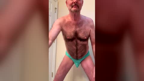 FurryDude online show from 01.18.26