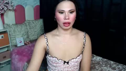 Snapshot of fuschiafucker chatting on 10.28.25 fuschiafucker online show from 10.28.25