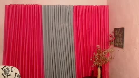 Snapshot of fushialore chatting on 02.27.25 fushialore online show from 02.27.25