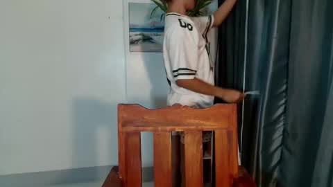 Snapshot of fushialore chatting on 10.18.25 fushialore online show from 10.18.25