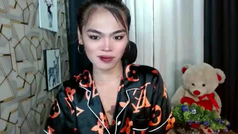 fushialore online show from 12.20.25