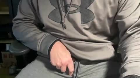 Snapshot of futuro_marido chatting on 12.29.24 Futuro Marido online show from 12.29.24