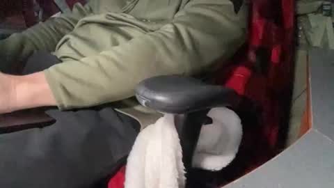 Snapshot of futuro_marido chatting on 02.19.25 Futuro Marido online show from 02.19.25