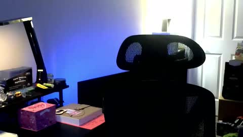 Snapshot of fuzz69_ chatting on 03.02.26 fuzz69_ online show from 03.02.26