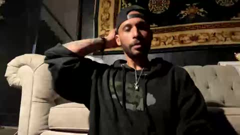 Snapshot of fvvkboyy chatting on 02.07.25 fvvkboyy online show from 02.07.25