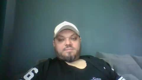 Snapshot of g_l_u_s_g_a_n chatting on 03.23.26 Glusgan online show from 03.23.26