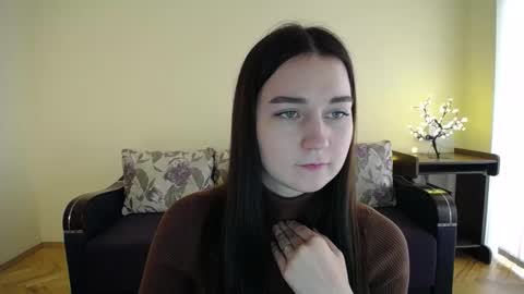 Jaklin online show from 01.12.25