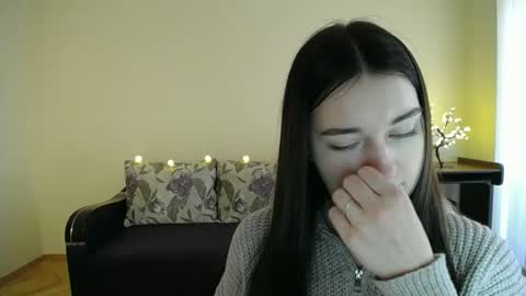 Jaklin online show from 01.14.25