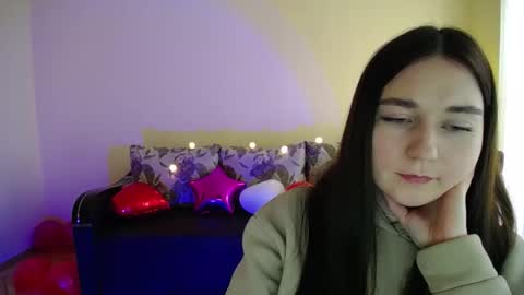 Jaklin online show from 02.20.25