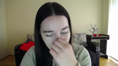 Jaklin online show from 10.03.25