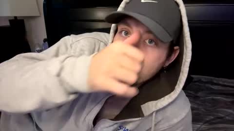 Snapshot of gabed72 chatting on 04.27.26 Gabe online show from 04.27.26