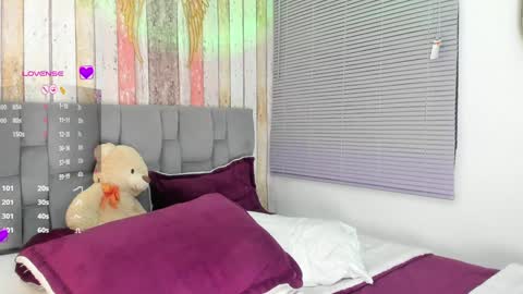 Gabriela  online show from 01.24.25