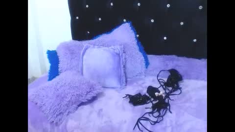 Snapshot of gabi_jhons_23 chatting on 11.05.25 gabi_jhons_23 online show from 11.05.25