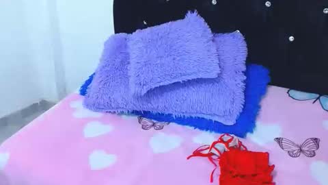 Snapshot of gabi_jhons_23 chatting on 11.08.25 gabi_jhons_23 online show from 11.08.25