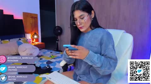 Gabriella Marcillo online show from 02.25.25