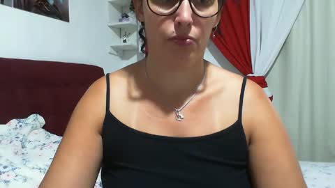 gaby  layla online show from 04.06.26