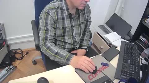 gabriel9_2003 online show from 04.17.26