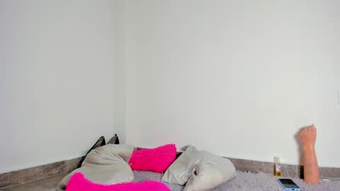  Gabriela altamirano   online show from 03.10.25