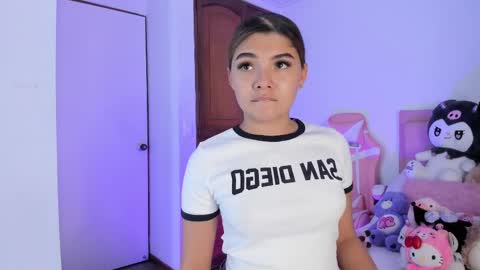 Snapshot of gabriela_miller2 chatting on 02.27.25 Gaby online show from 02.27.25