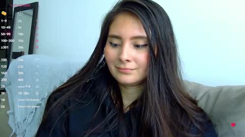 Gabriela Miller online show from 01.10.25