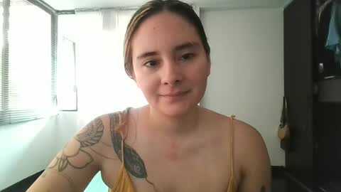 Snapshot of gabriela_miller_2 chatting on 06.17.26 Gabriela Miller online show from 06.17.26