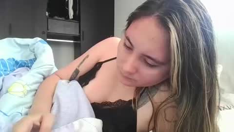 Snapshot of gabriela_miller_2 chatting on 07.25.26 Gabriela Miller online show from 07.25.26