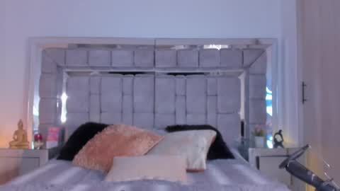 Gabriela Montes online show from 01.07.25