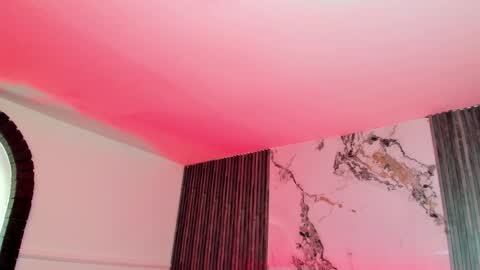 Gabriela Kassi online show from 09.25.25