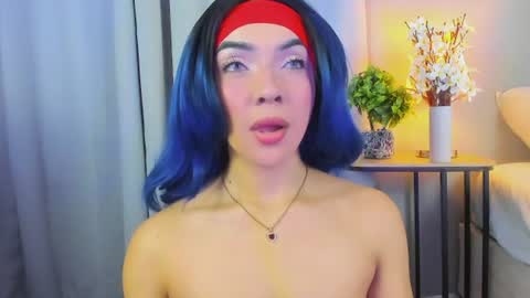 Snapshot of gabrielam_ms chatting on 07.20.26 Gabriela Evans MS online show from 07.20.26