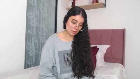 GabrielaRossa online show from 12.27.24