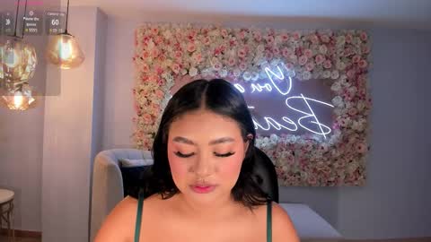 Gabriella Lee online show from 09.24.25