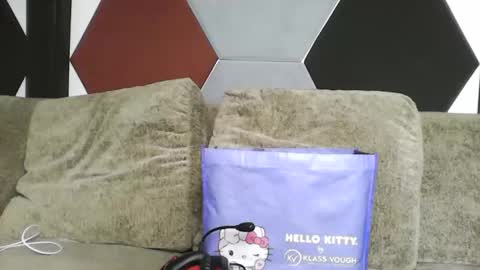 gabriellamanhaes online show from 02.02.26